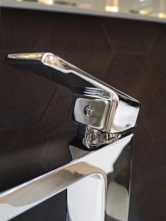 Смеситель для раковины AltroBagno Lamberto 010212 Cr