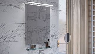 Полка стеклянная 60см в ванную комнату