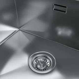 Мойка кухонная Reflexion Iseo 50-SS RX2250SS полированная сталь