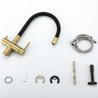 Смеситель для кухни Gappo G4398-33 под фильтр с гибким изливом чёрный/золото